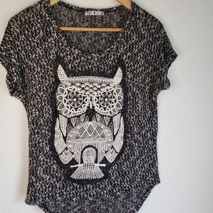 Blu Planet Owl Knit top size L